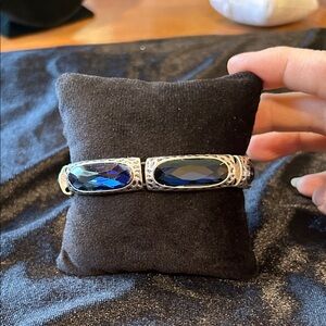Elegant Silver stretch  Bracelet with Blue Gemstones